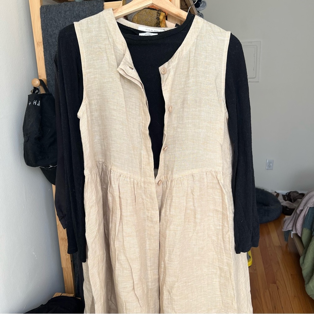 Linen Play Dress (NWT) - Picture 9 of 12